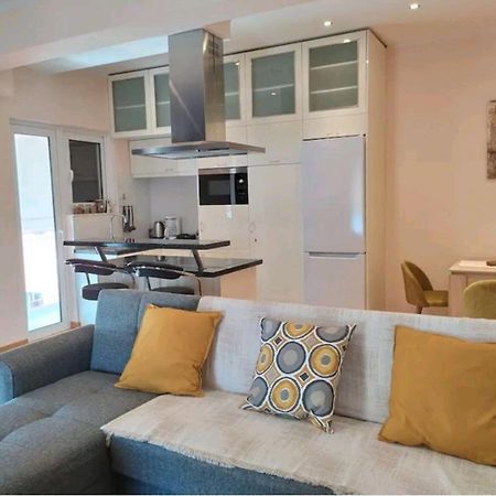 Stylish -Modern Apartment Heart Of Marousi Athen Eksteriør bilde